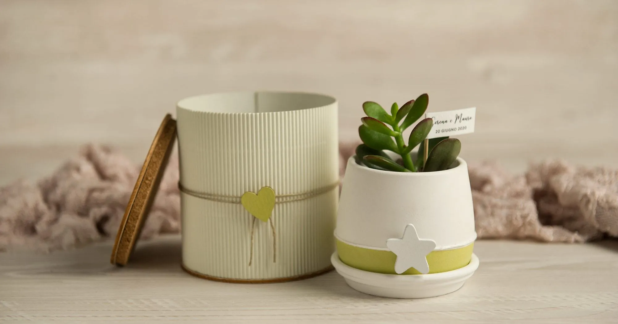 Vasetto in Ceramica Marchesina con packaging artigianale e tappo in legno personalizzabile
